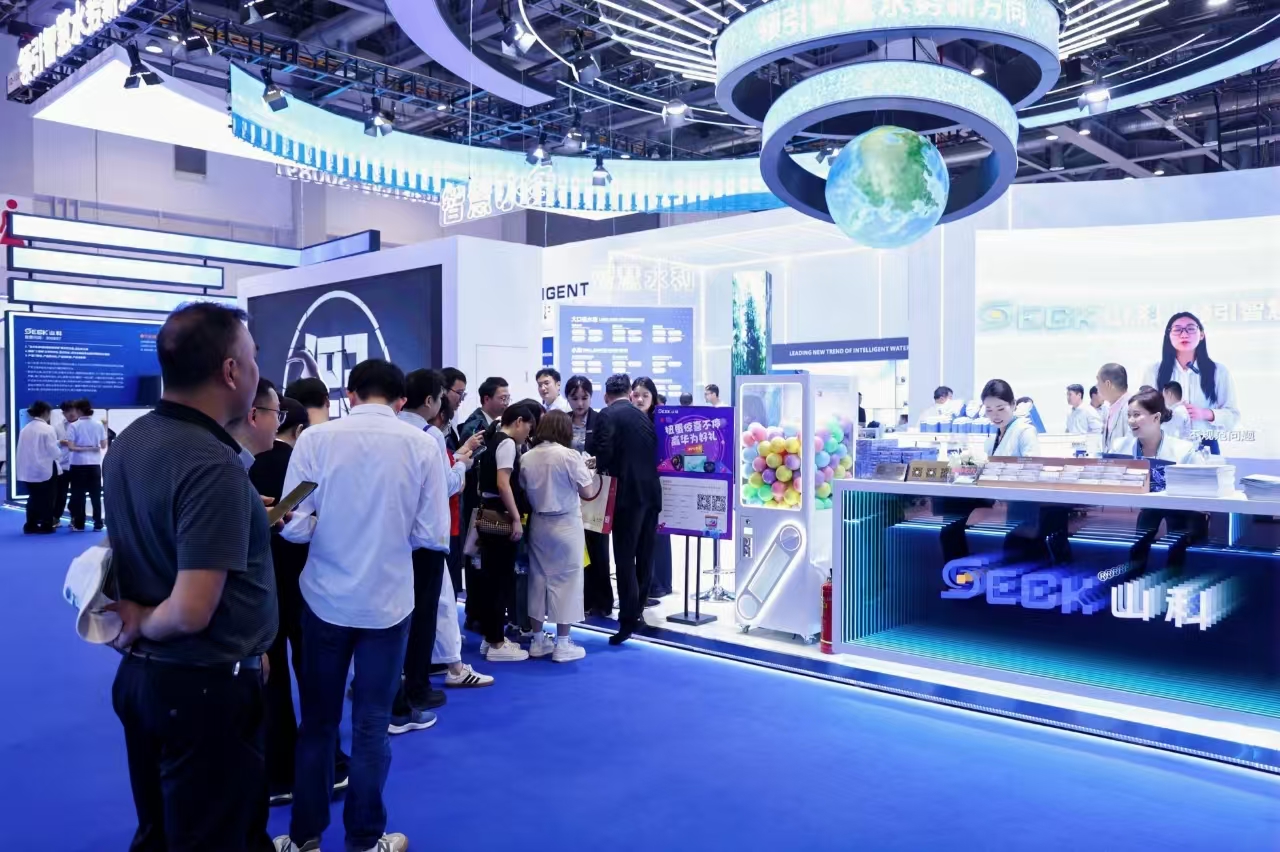 e93dc18cd99226a8c34800e84de74dd